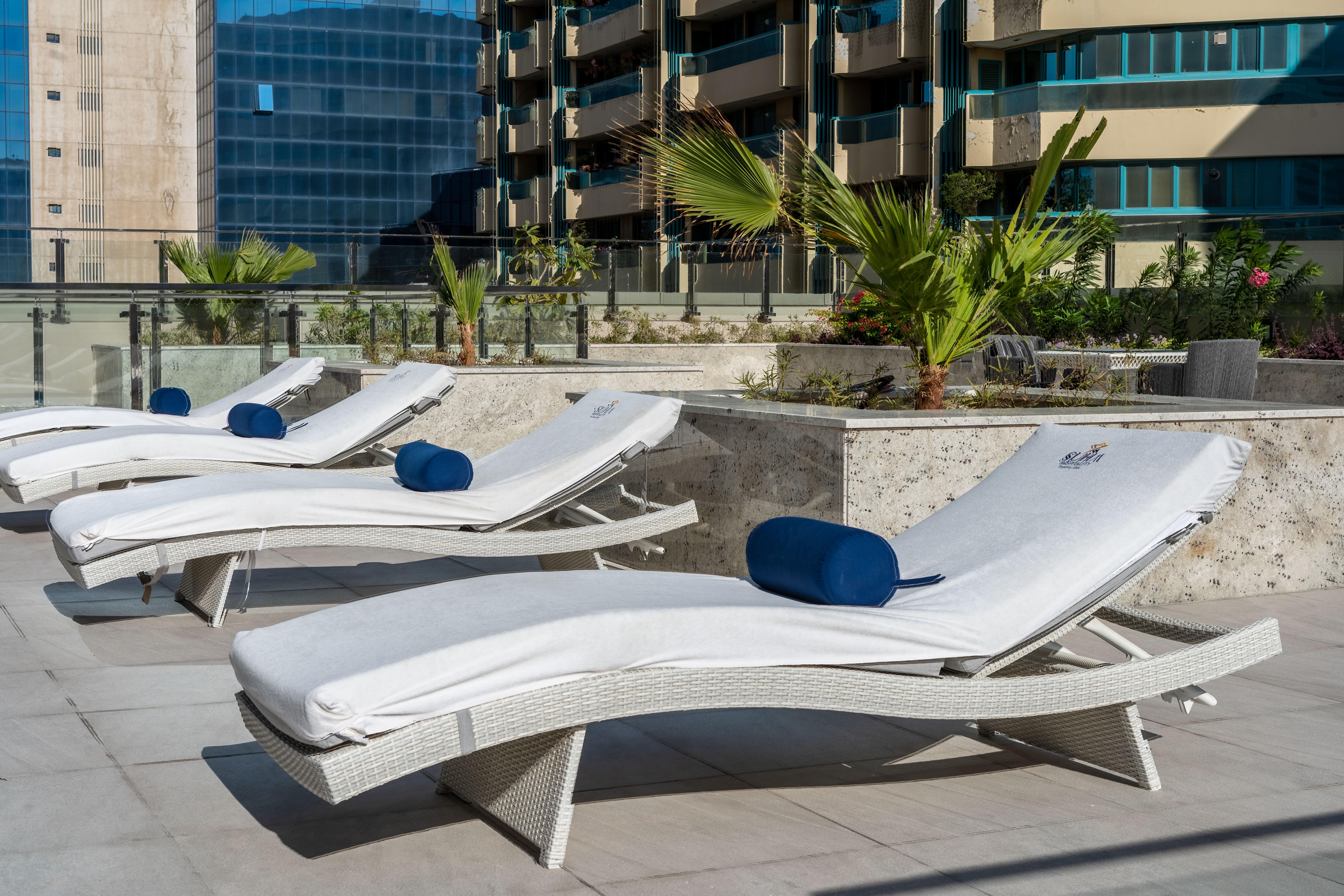 Suha Mina Rashid Hotel Apartments Dubai Eksteriør billede