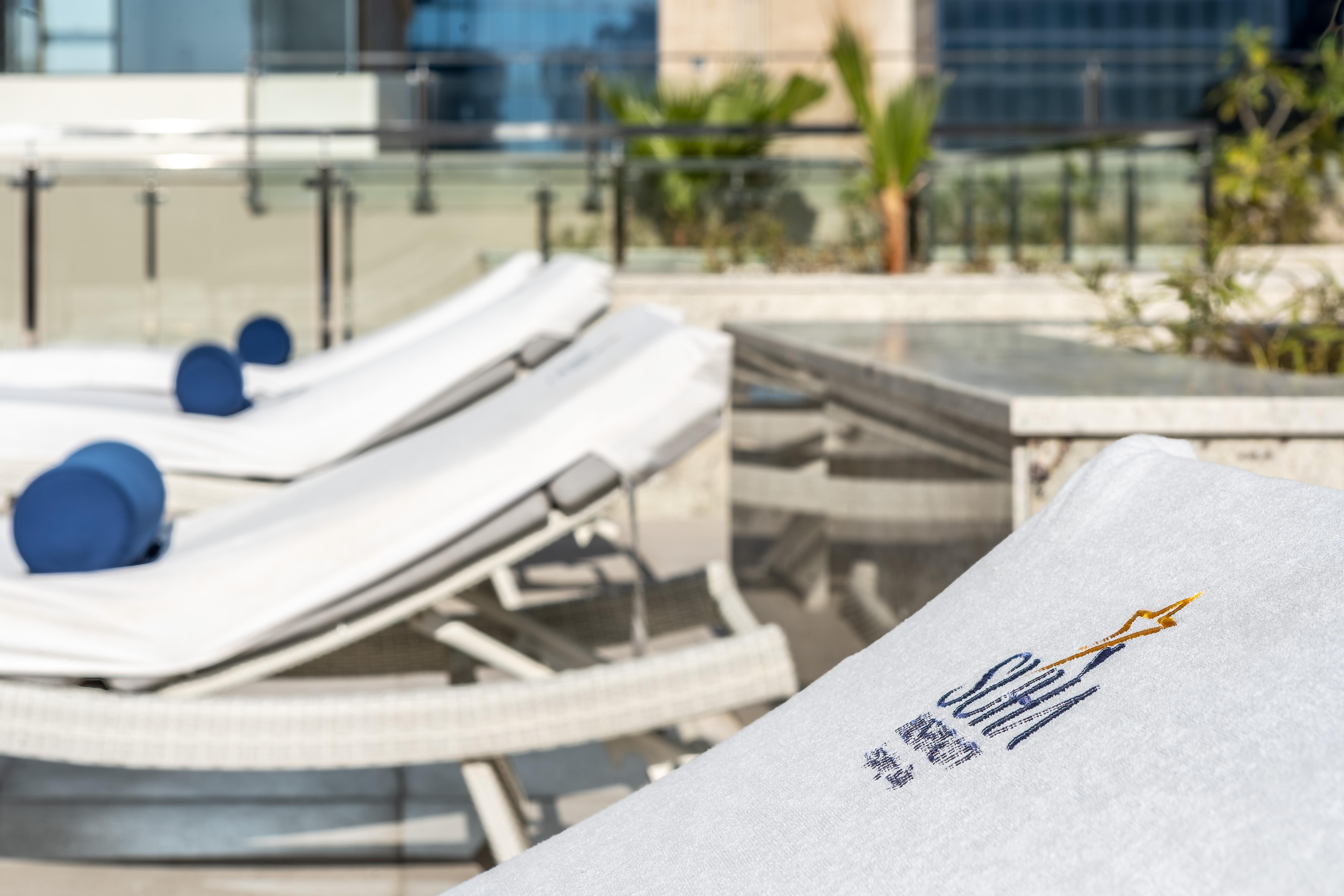 Suha Mina Rashid Hotel Apartments Dubai Eksteriør billede