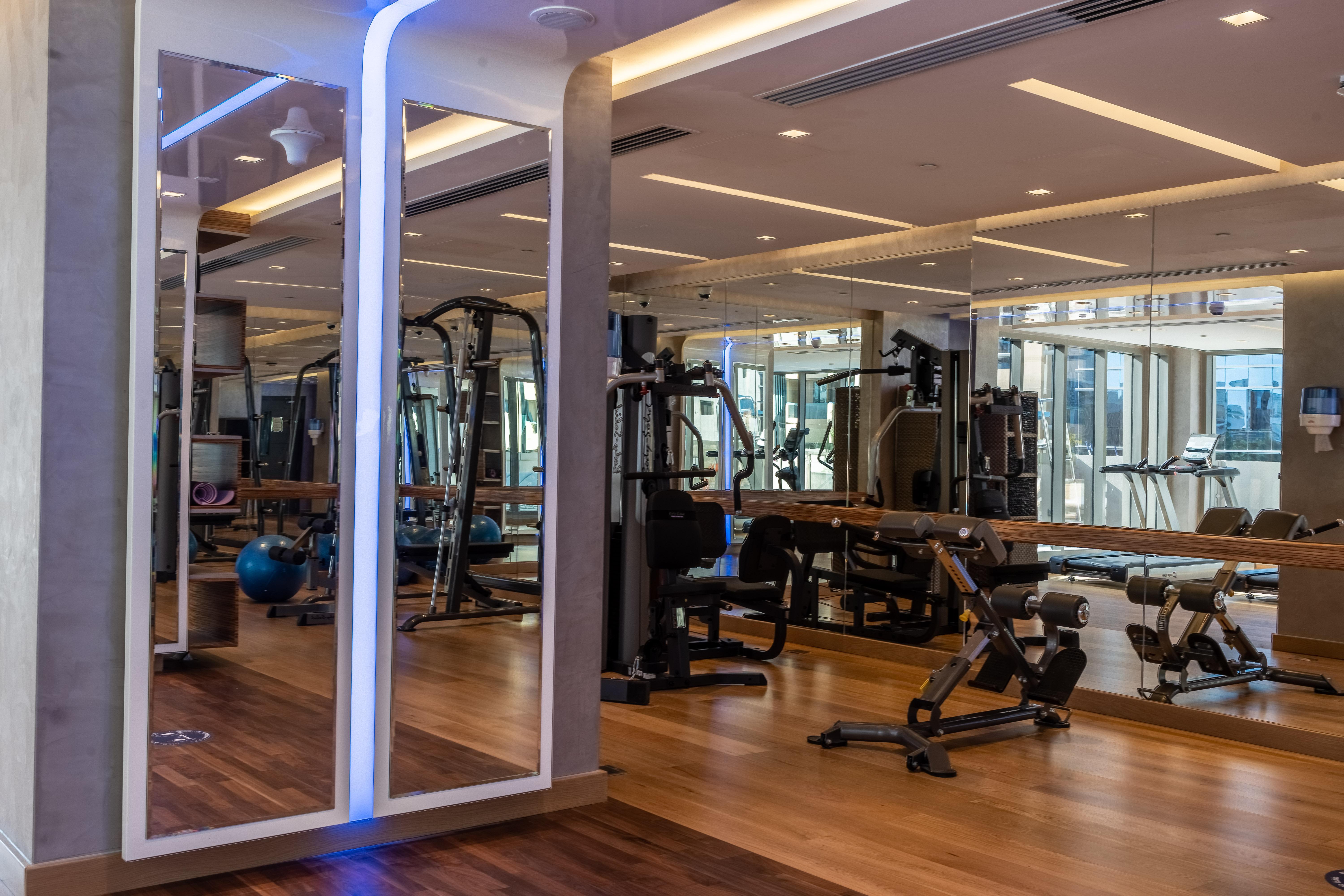 Suha Mina Rashid Hotel Apartments Dubai Eksteriør billede