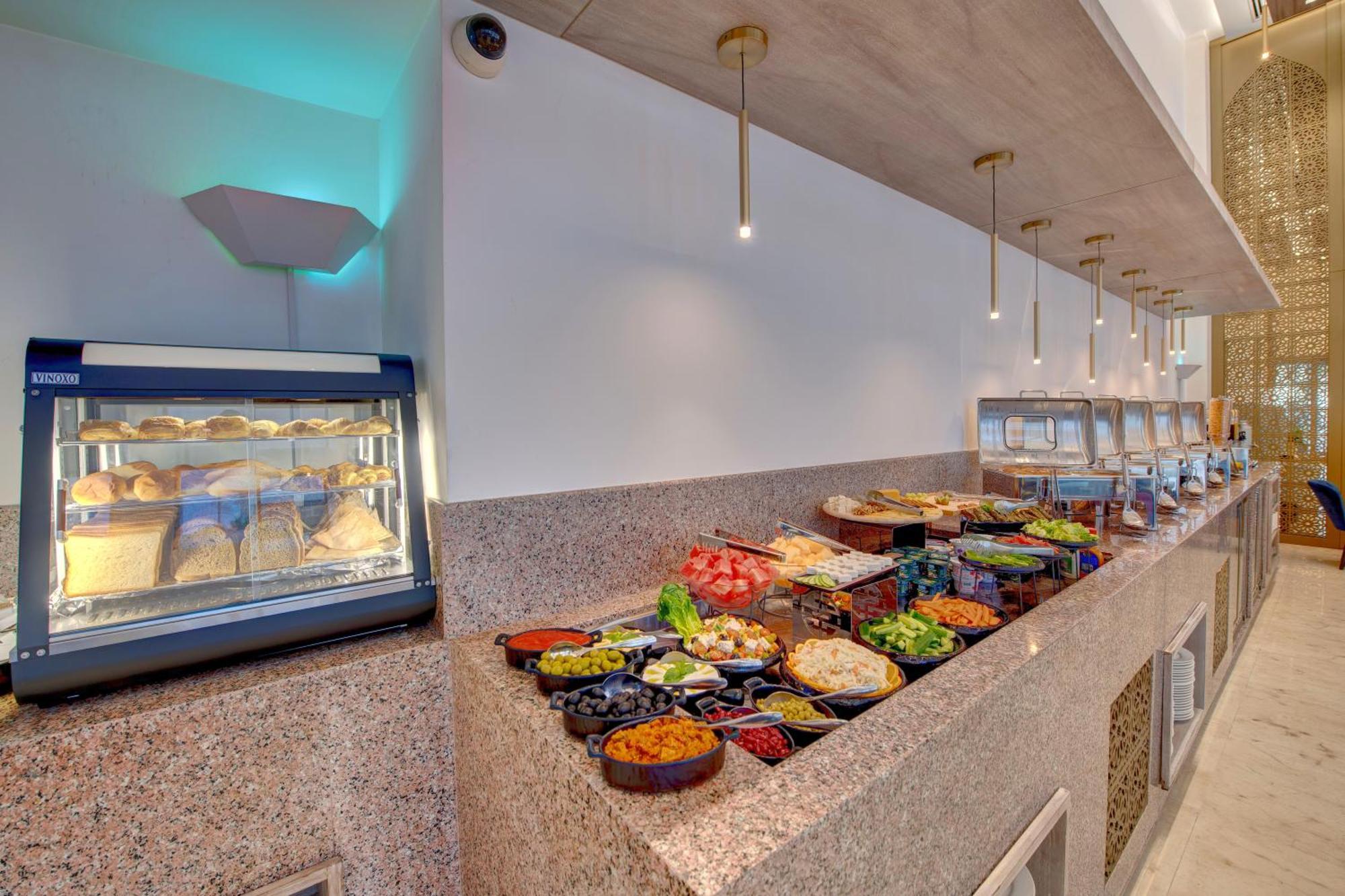 Suha Mina Rashid Hotel Apartments Dubai Eksteriør billede